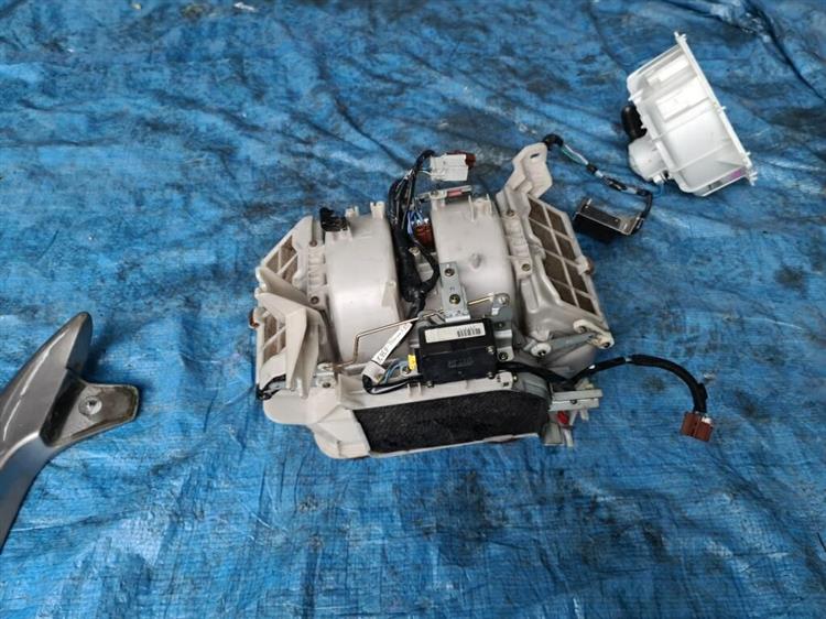 Мотор печки Хонда Легенд в Нальчике 206136