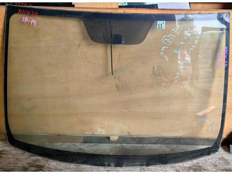 Лобовое стекло Тойота Приус в Нальчике 249558