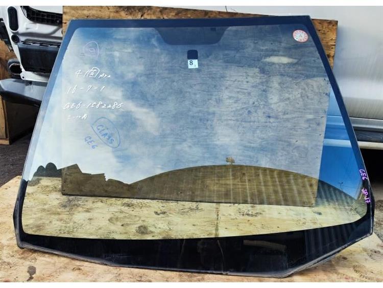 Лобовое стекло Хонда Фит в Нальчике 255791