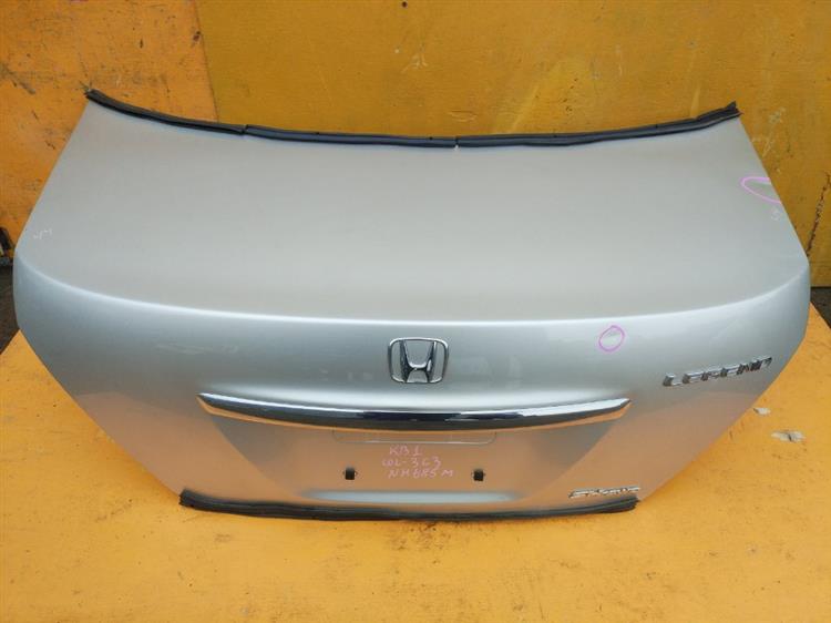 Крышка багажника Хонда Легенд в Нальчике 555211