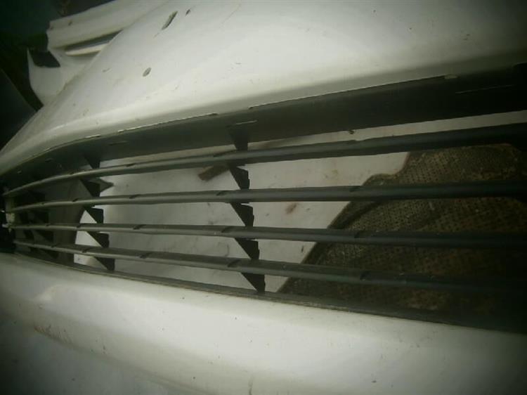 Решетка радиатора Тойота Приус в Нальчике 72763